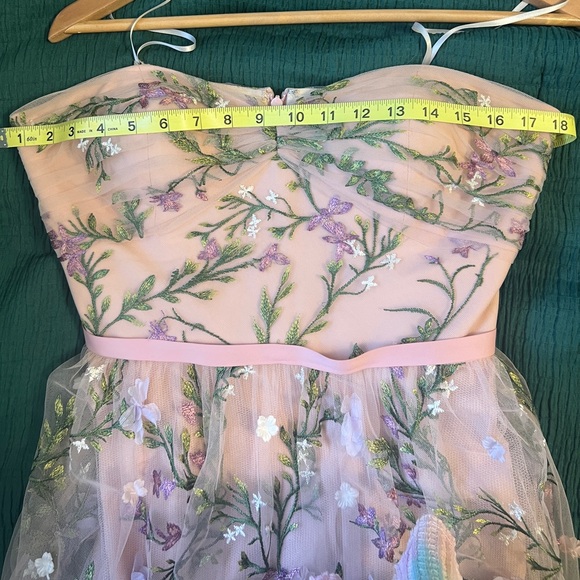 Marchesa Notte Tea length Floral embroidered dress - Picture 8 of 13